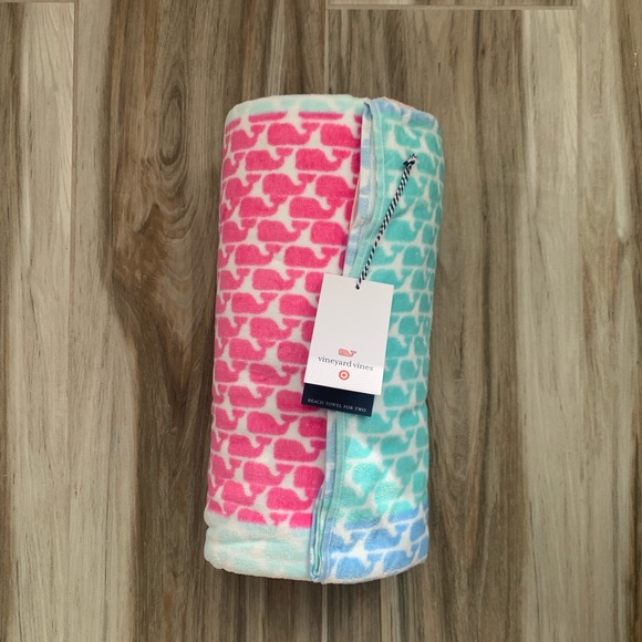 Vineyard Vines Other - Vineyard Vines for Target Beach Towel for 2